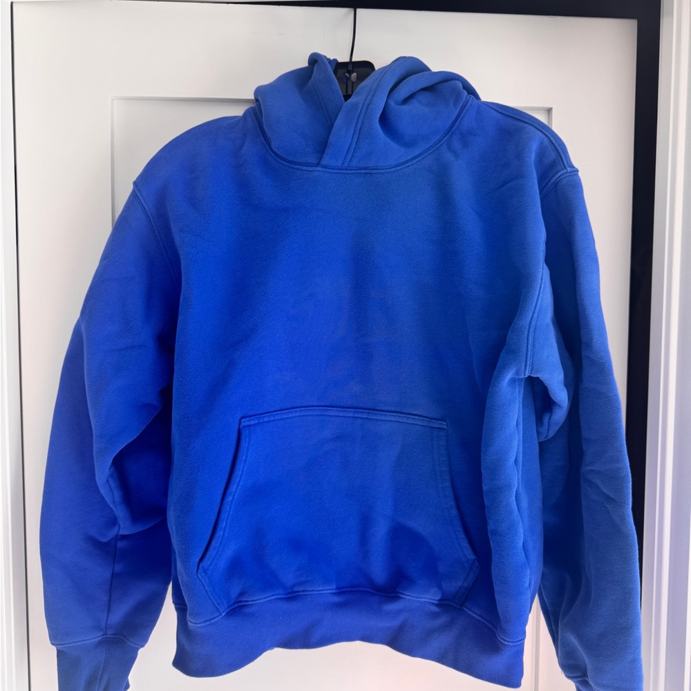 Aritzia Vibrant Blue Sweatfleece Hoodie